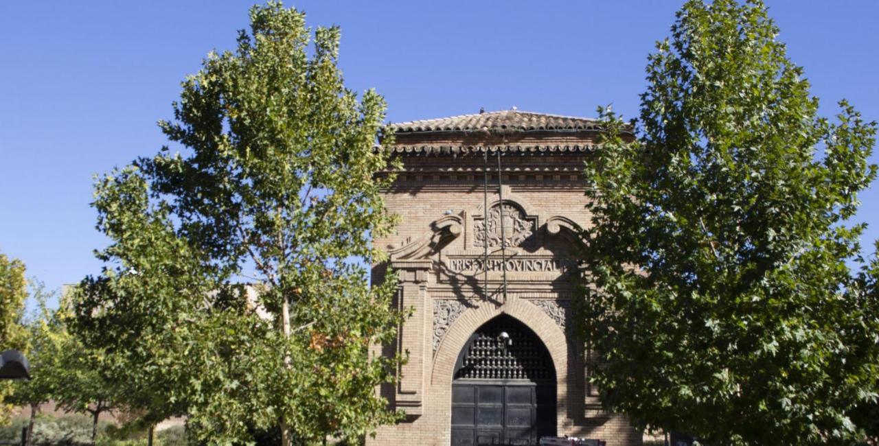Plaza De Toros -edif Bahia I *